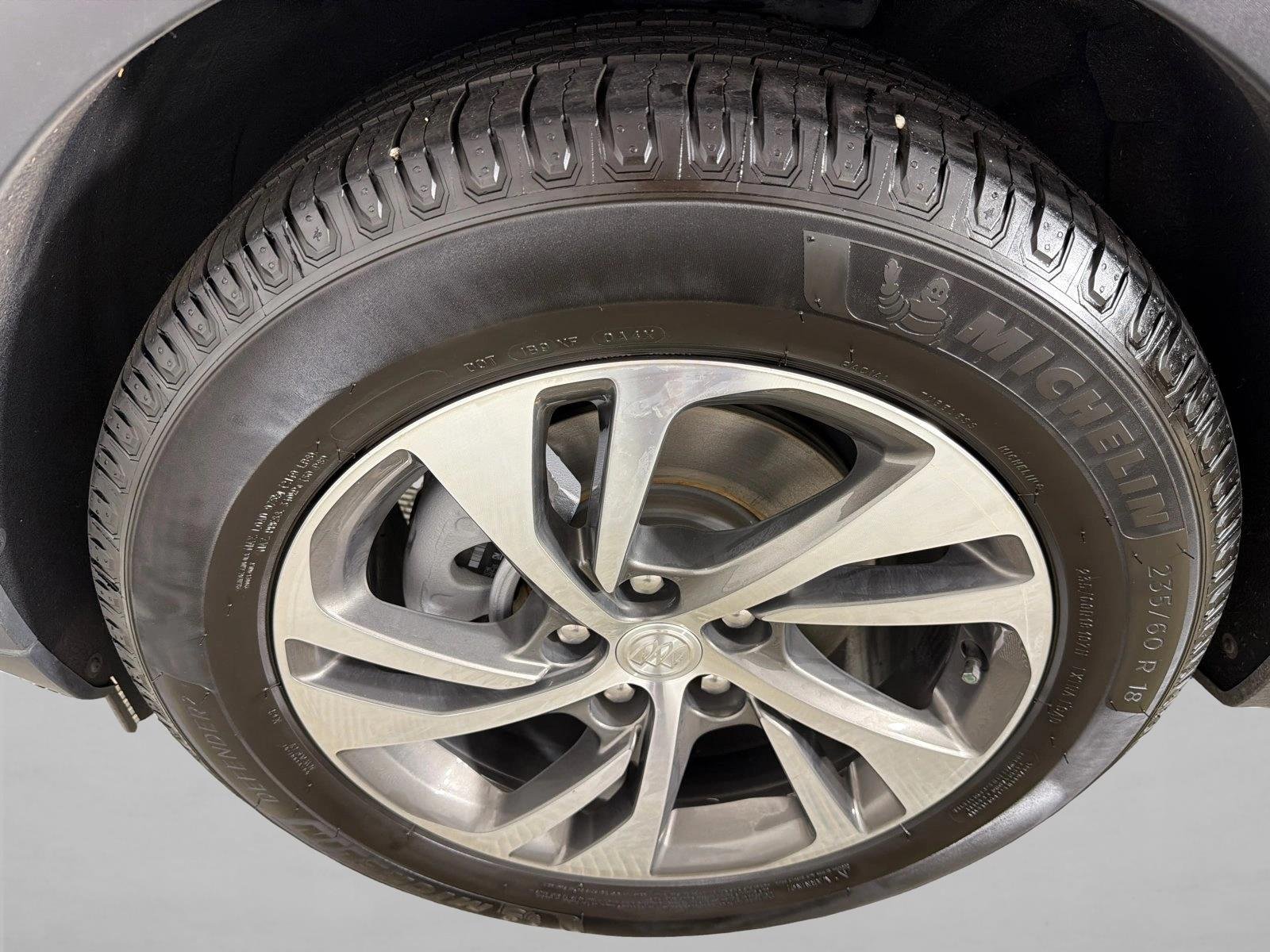 Used 2021 Satin Steel Metallic Buick Essence image 11