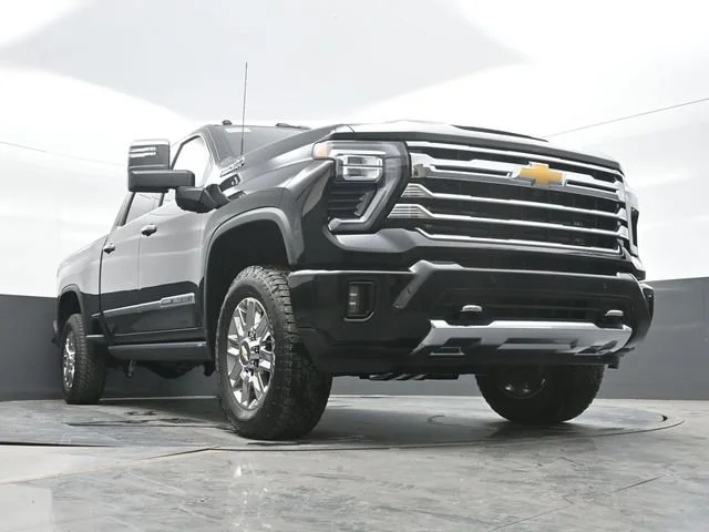 2026 Chevrolet Silverado 2500 HD High Country - Photo 14