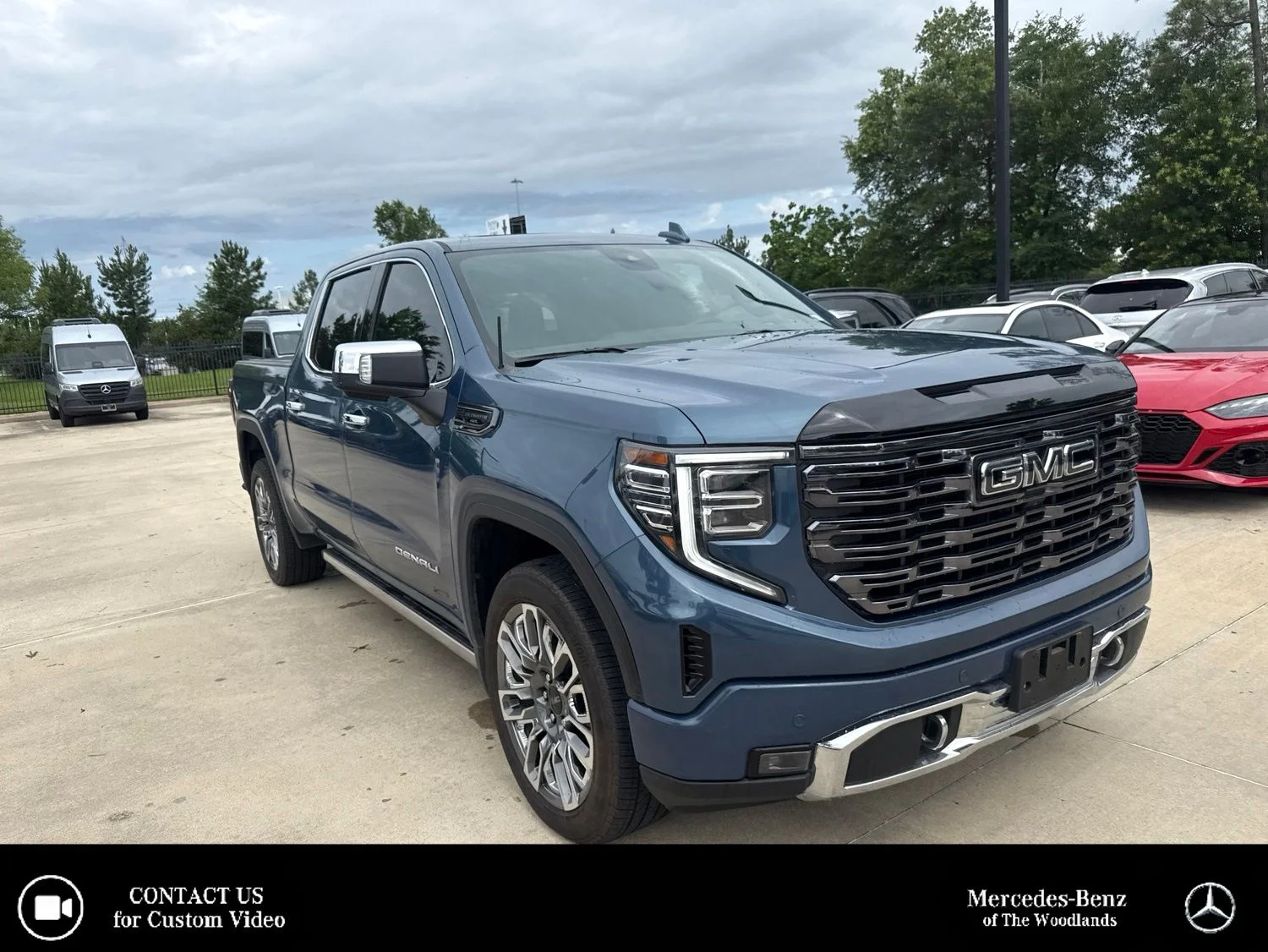 2025 GMC Sierra 4WD Crew Cab Short Box Denali Ultimate's photo