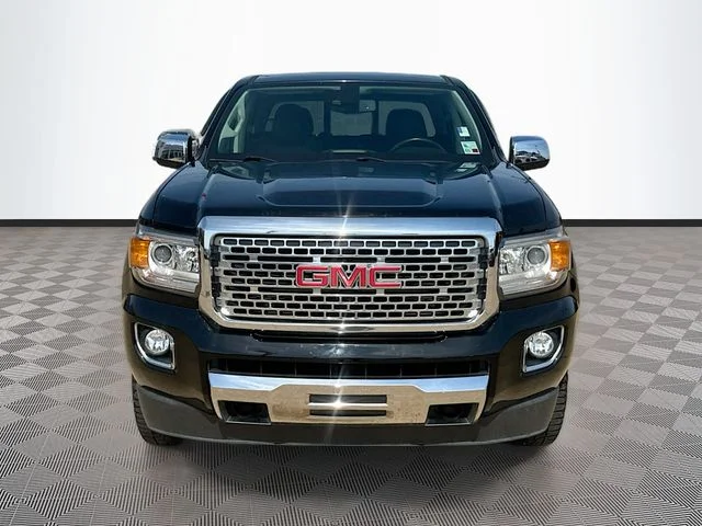 Used 2019 Black GMC Denali image 2