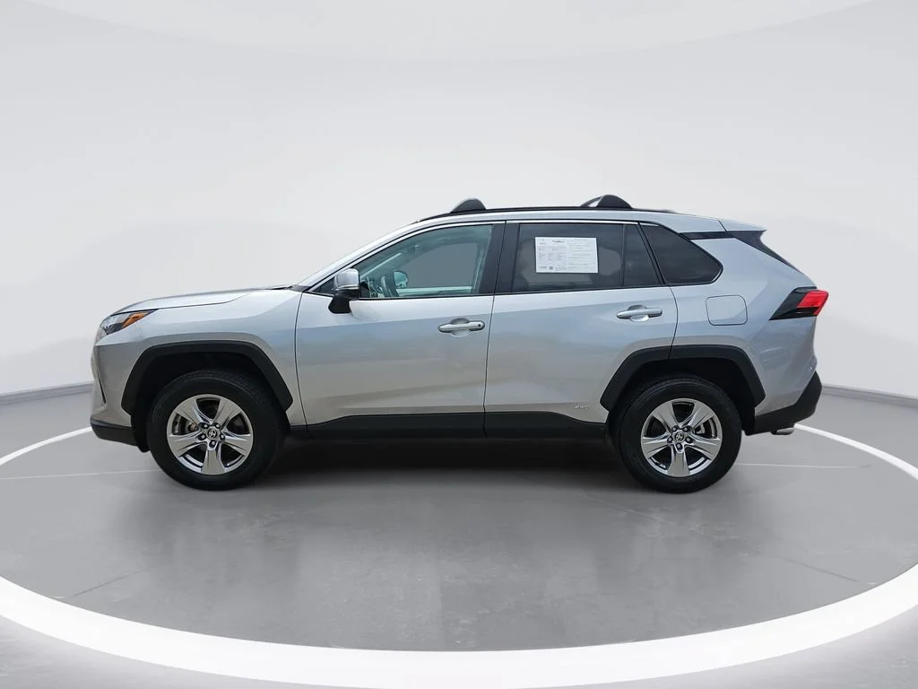 Used 2024 Silver Toyota Hybrid XLE image 7