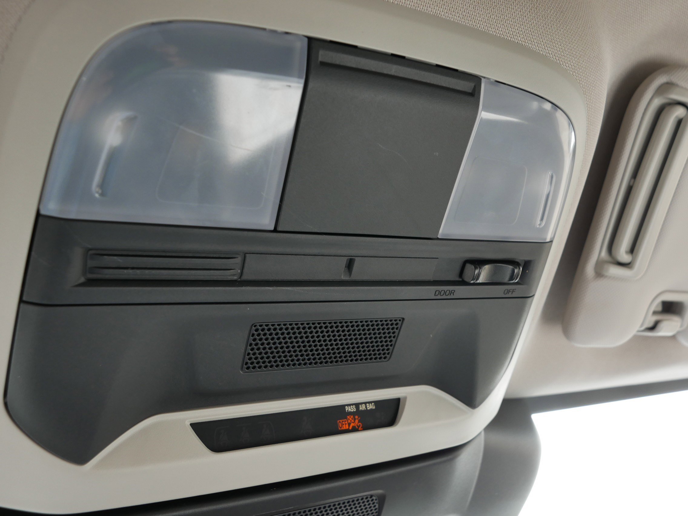 Used 2025 Sapphire Blue Pearl Subaru  image 32