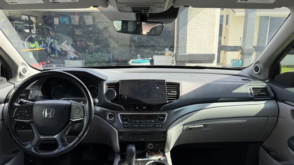Used 2019 Gray Honda EX-L image 5