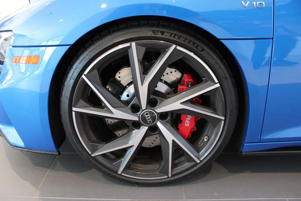 Used 2023 Black Audi V10 performance image 36