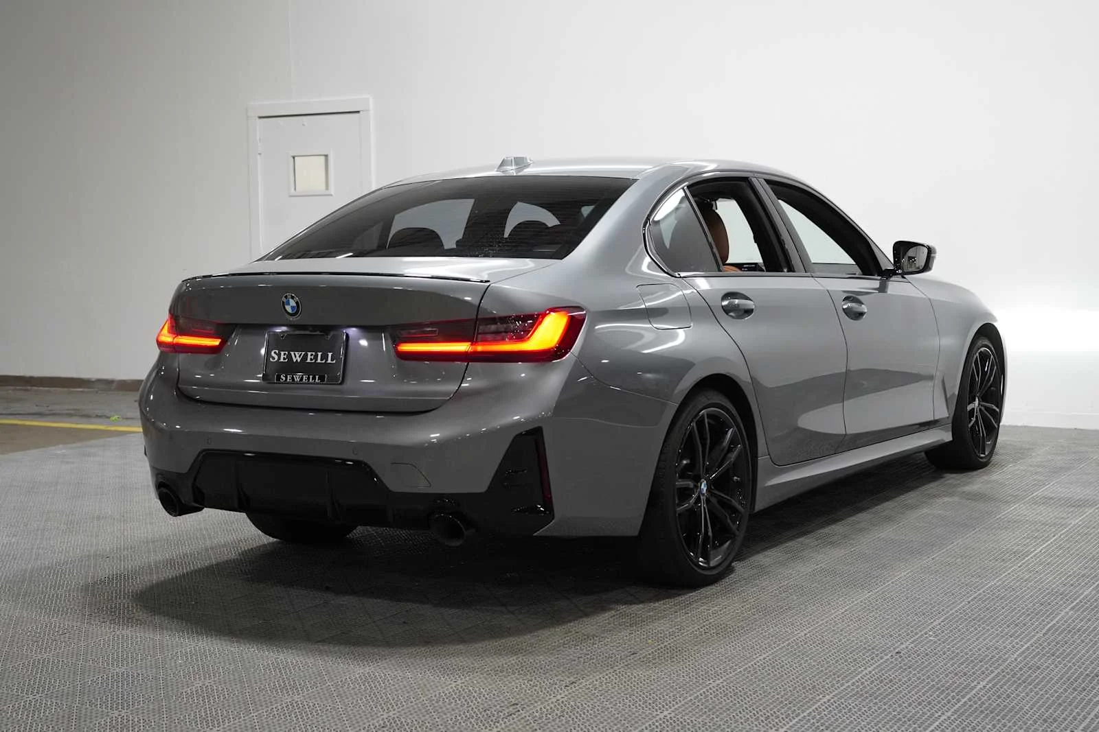 Used 2023 Skyscraper Grey Metallic BMW 330i xDrive image 3