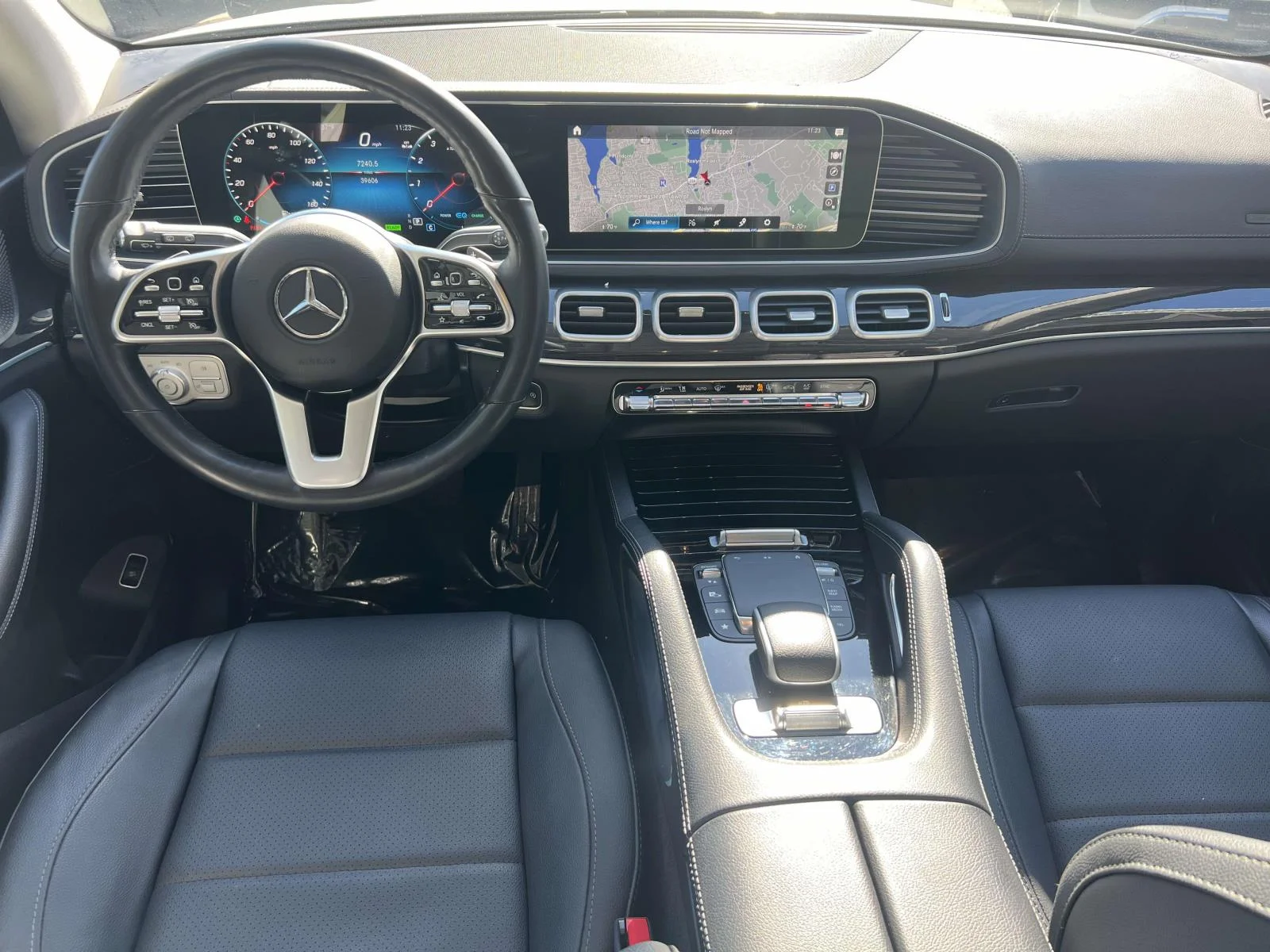 Certified Used 2023  Mercedes-Benz GLS 450 image 16
