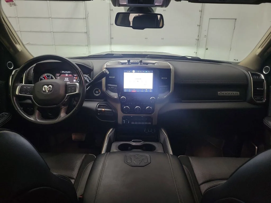 Used 2022 Sil Ram Laramie image 12