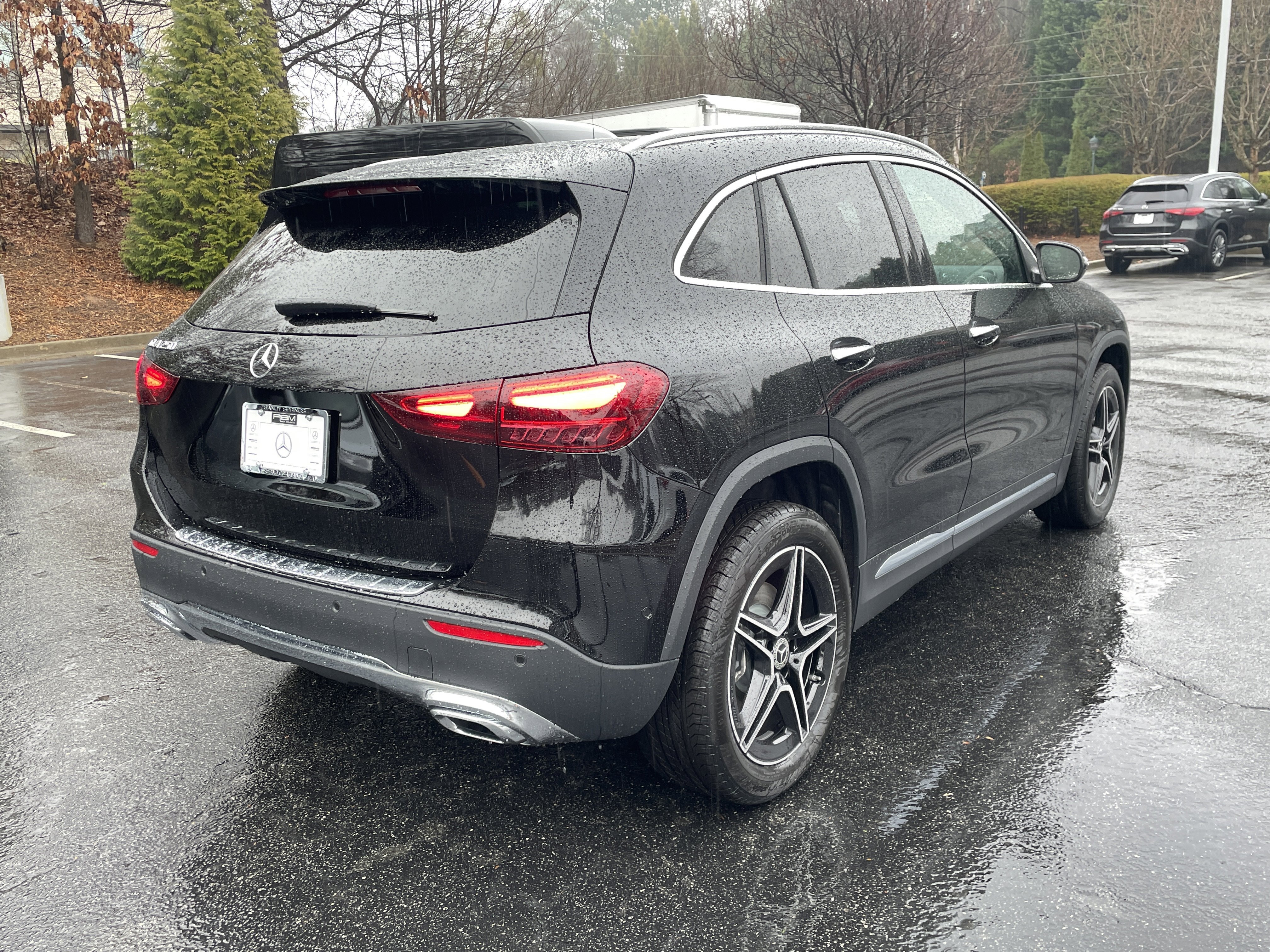 New 2026 Night Black Mercedes-Benz GLA 250 SUV image 6