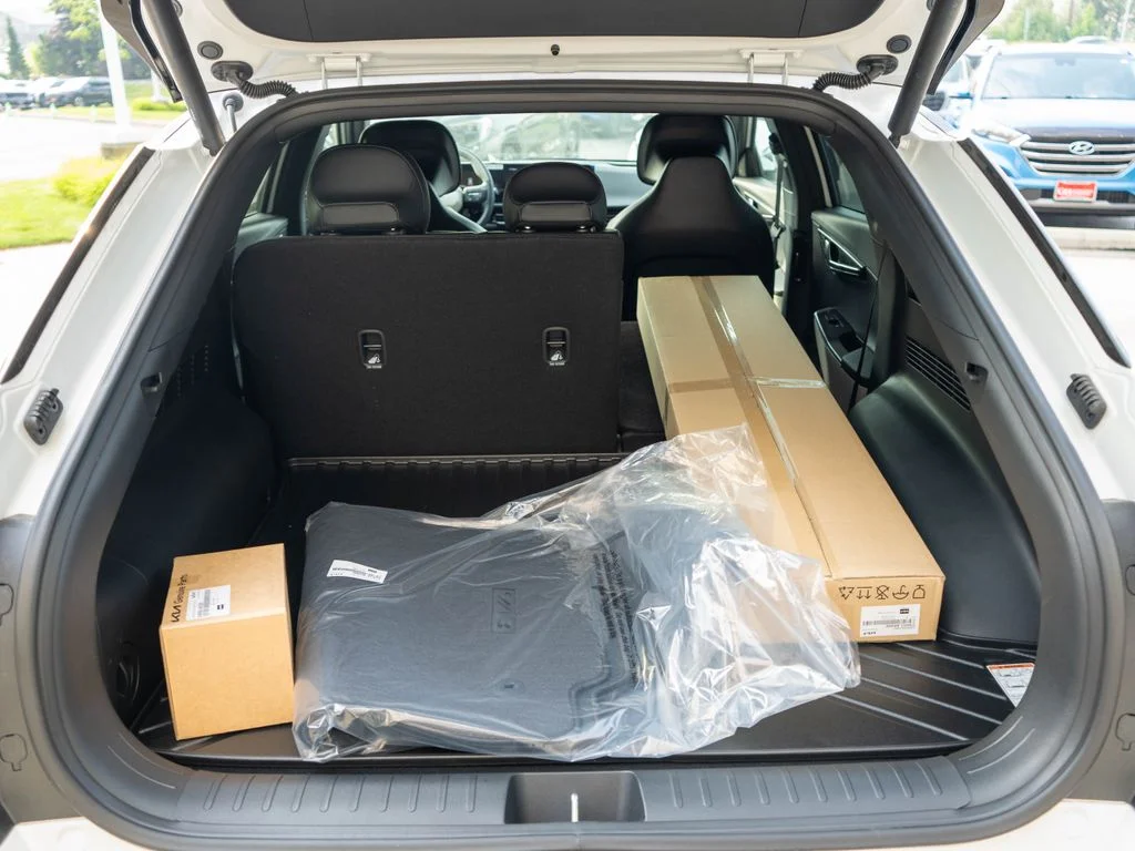 New 2026 Glacial White Pearl / Black Ro Kia GT-Line AWD image 33