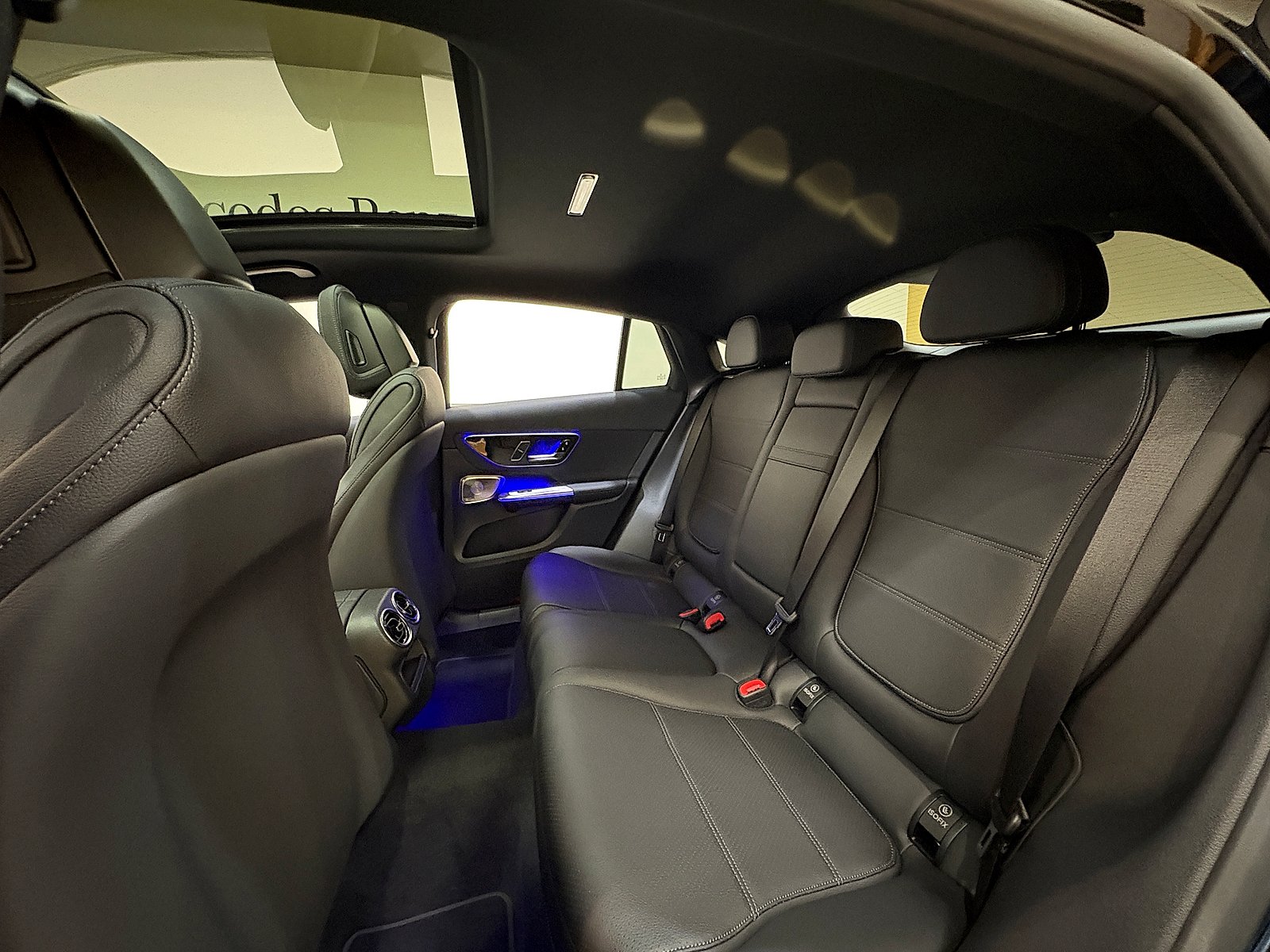 New 2027 Black Mercedes-Benz GLC 300 image 20