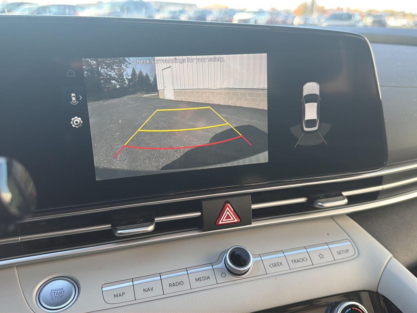 Used 2023 Electric Shadow Hyundai Limited image 16