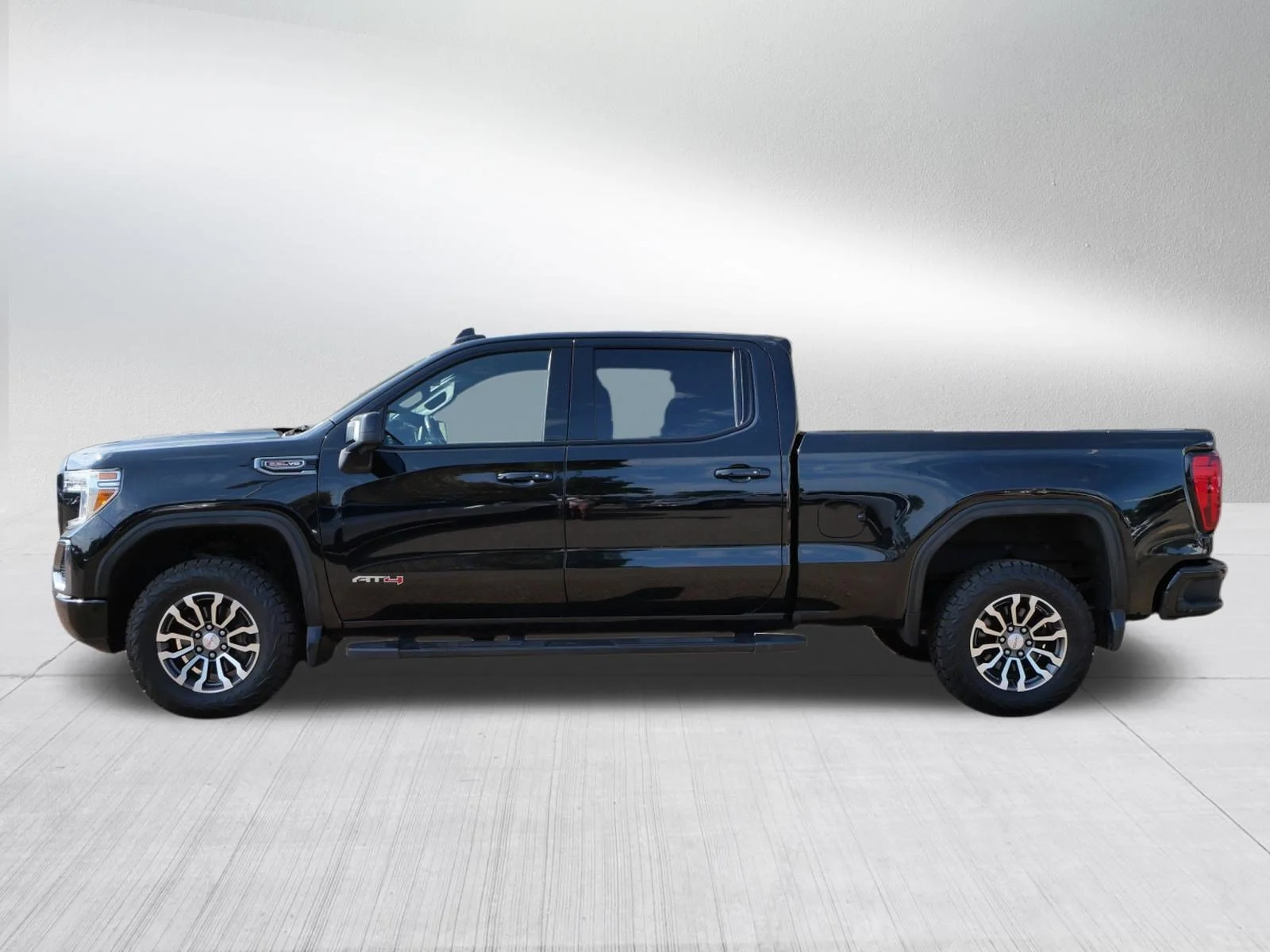 Certified Used 2021 Ebony Twilight Metallic GMC AT4 image 4