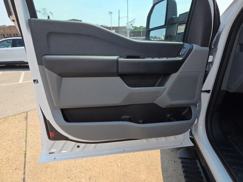 New 2026 White Ford XL image 17