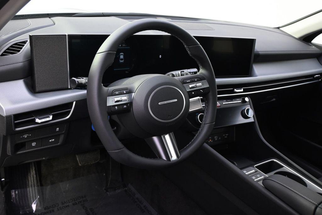 New 2026 Abyss Black Hyundai SEL Sport image 11