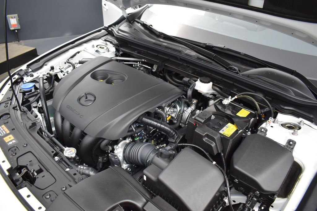 New 2026 Snowflake White Pearl Mazda 2.5 S Preferred image 28