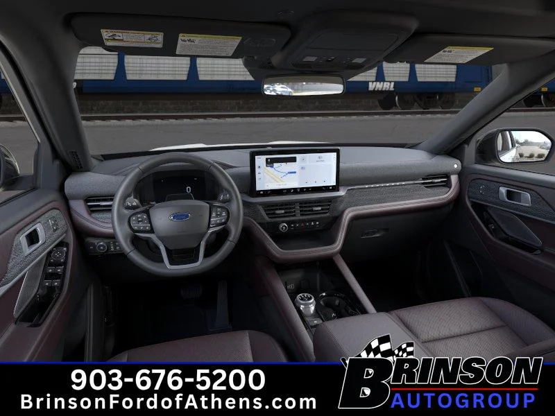 New 2026 Star White Metallic Tri-Coat Ford Platinum™ image 9
