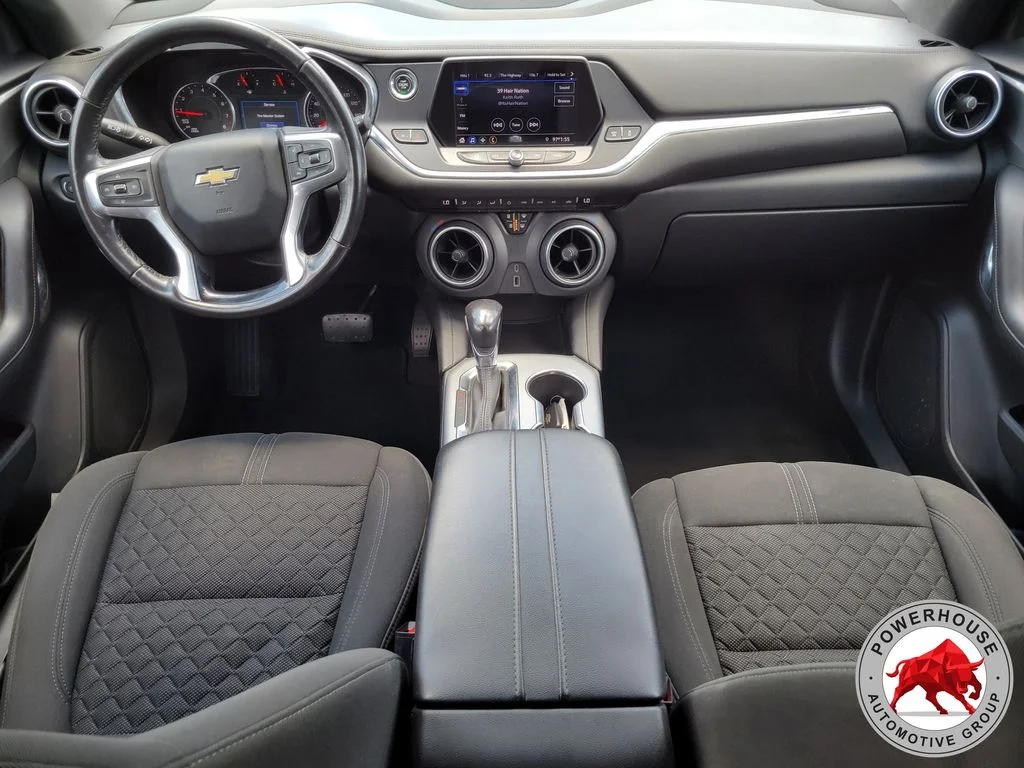 Used 2020 White Chevrolet LT image 17