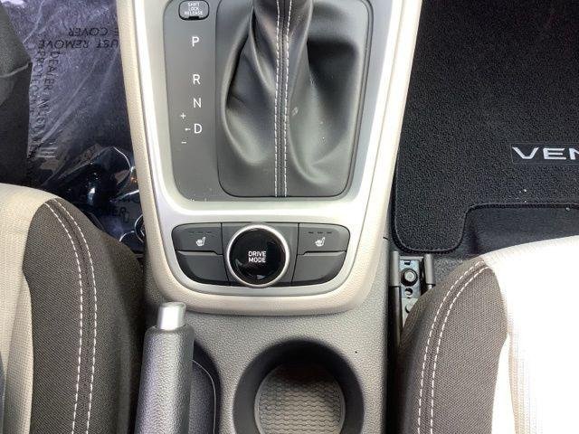 New 2026 Onyx Black Hyundai SEL image 36