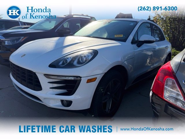 Used 2017  Porsche Base image 1