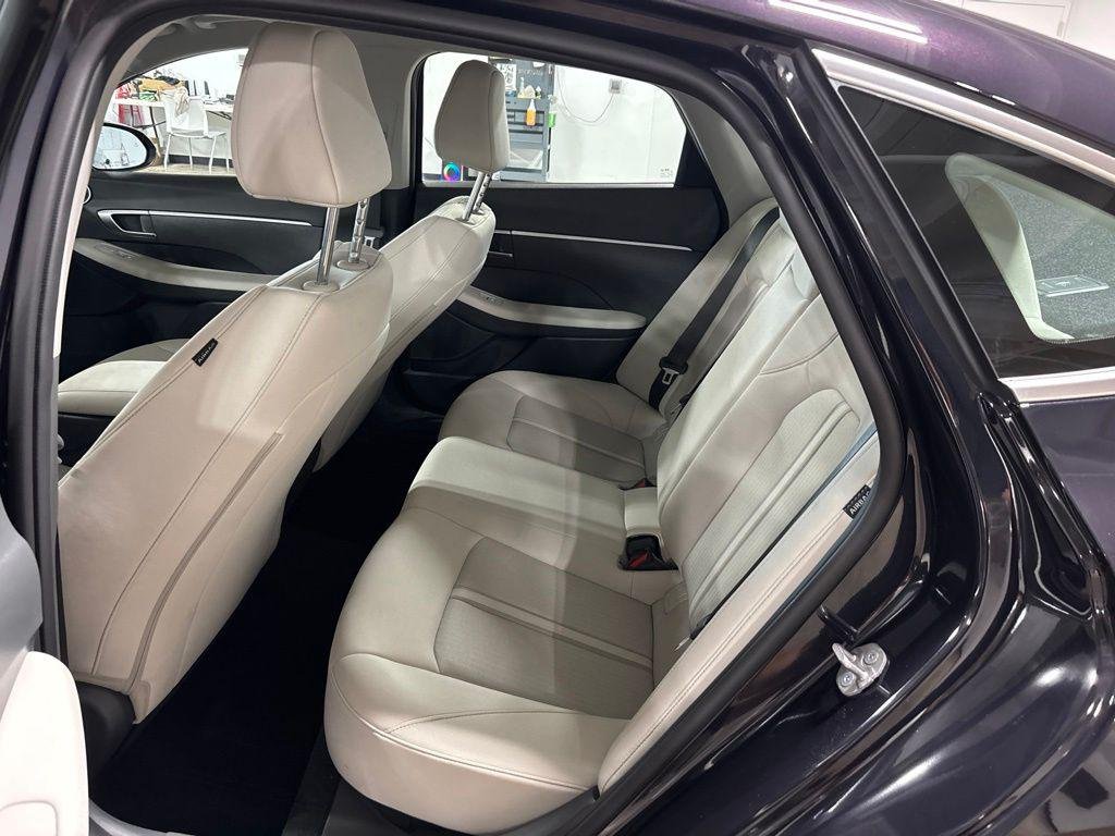 New 2026 Blue Hyundai SE image 28