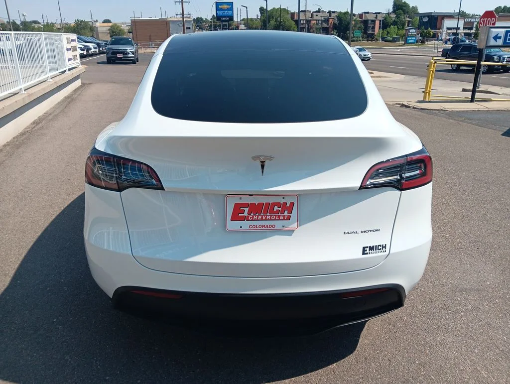 Used 2024  Tesla Long Range image 4