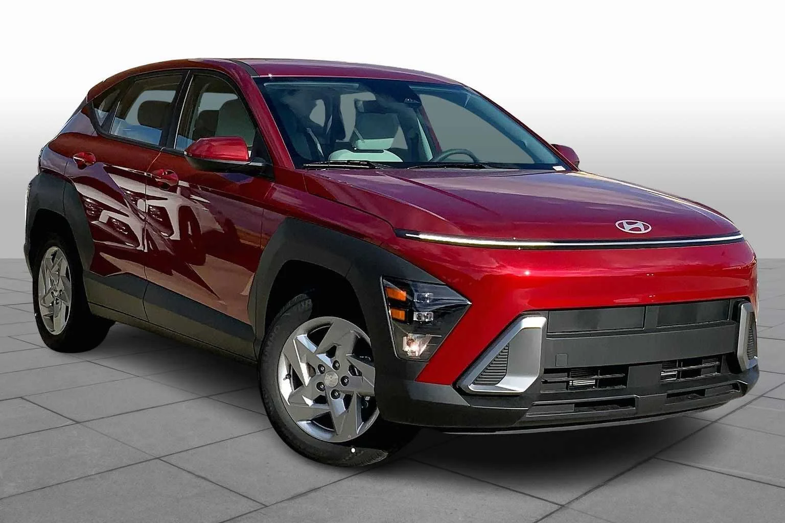 New 2026 Ultimate Red Metallic Hyundai SE image 2