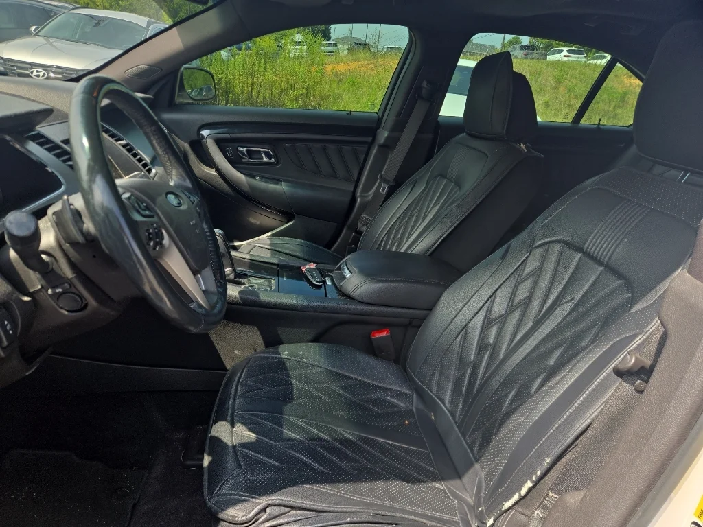 Used 2017 White Platinum Metallic Tri-Coat Ford SHO image 9