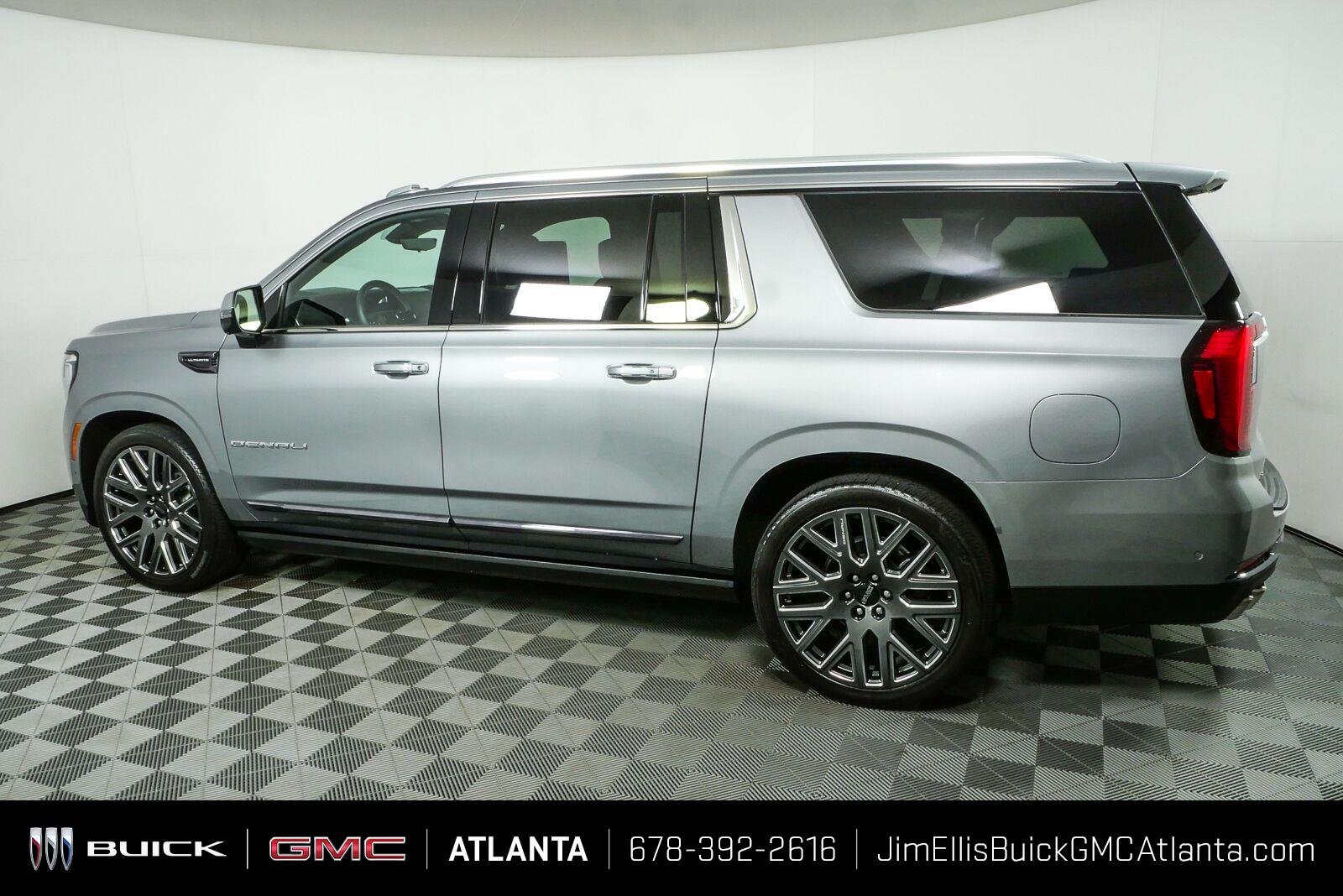 Used 2025 Sterling Metallic GMC Denali Ultimate image 32