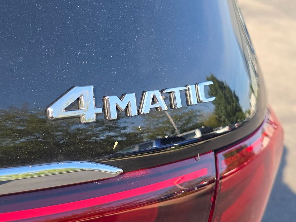New 2026 Night Black Mercedes-Benz GLB 250 image 6