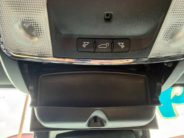 Used 2020 Bright White Clearcoat Jeep Laredo E image 24