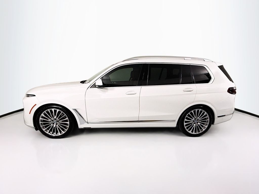 Used 2024 Alpine White BMW xDrive40i image 8