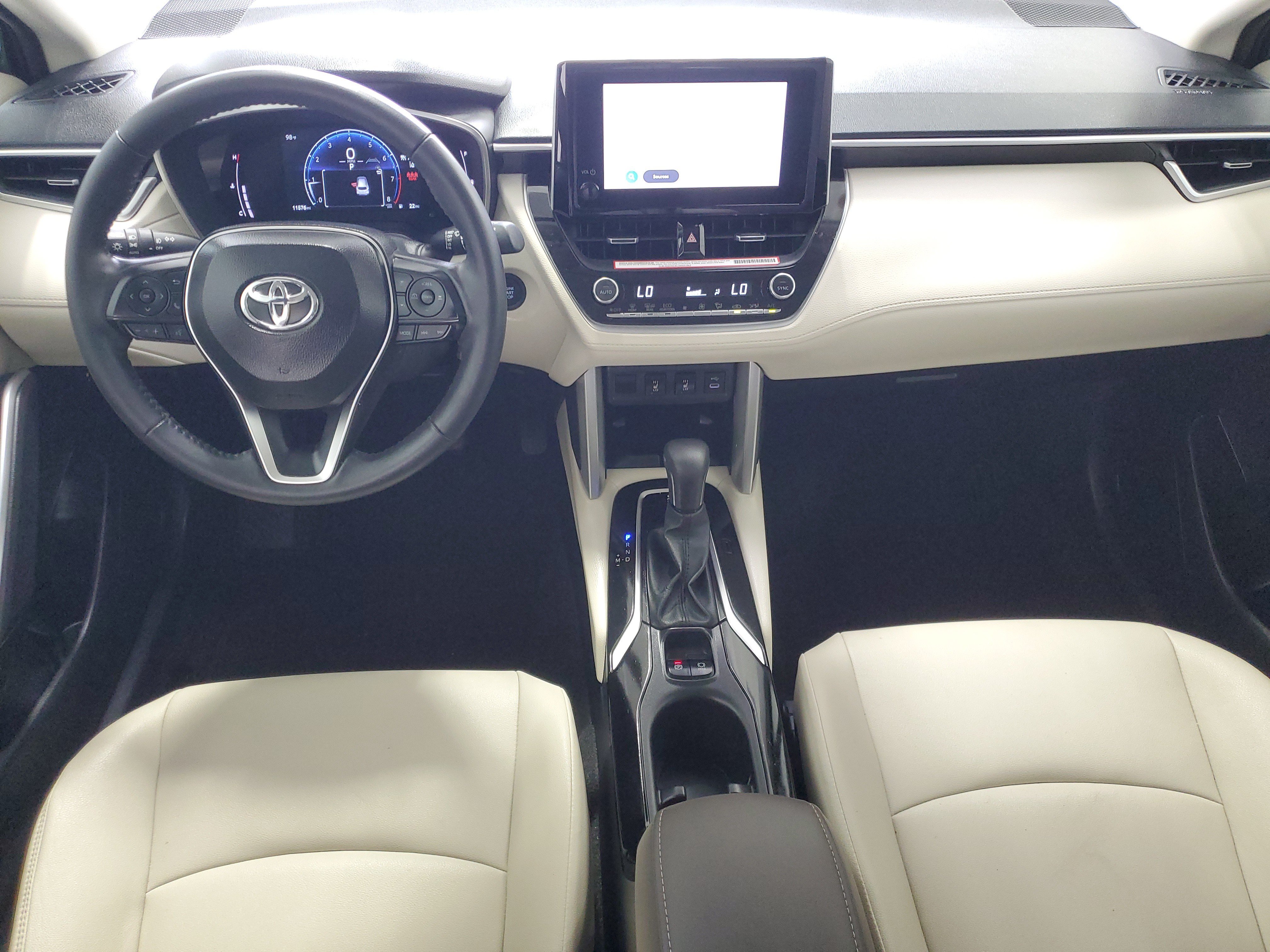 Used 2024 Green Toyota XLE image 14