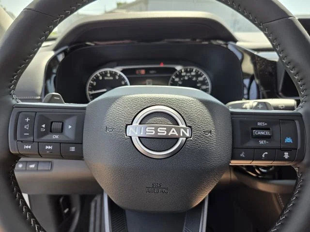New 2026 Everest White Pearl TriCoat Nissan SV image 17
