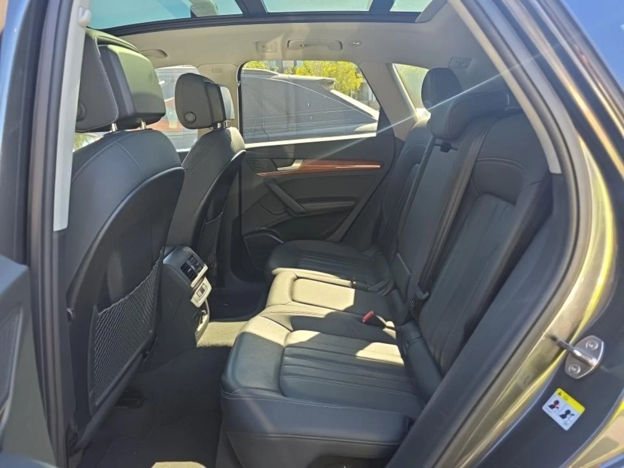 Used 2023 Daytona Gray Pearl Effect Audi S line Premium Plus image 4