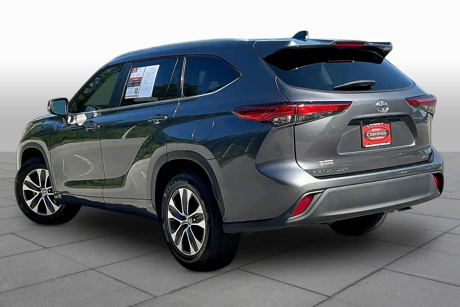 Used 2023 Magnetic Gray Metallic Toyota XLE image 12