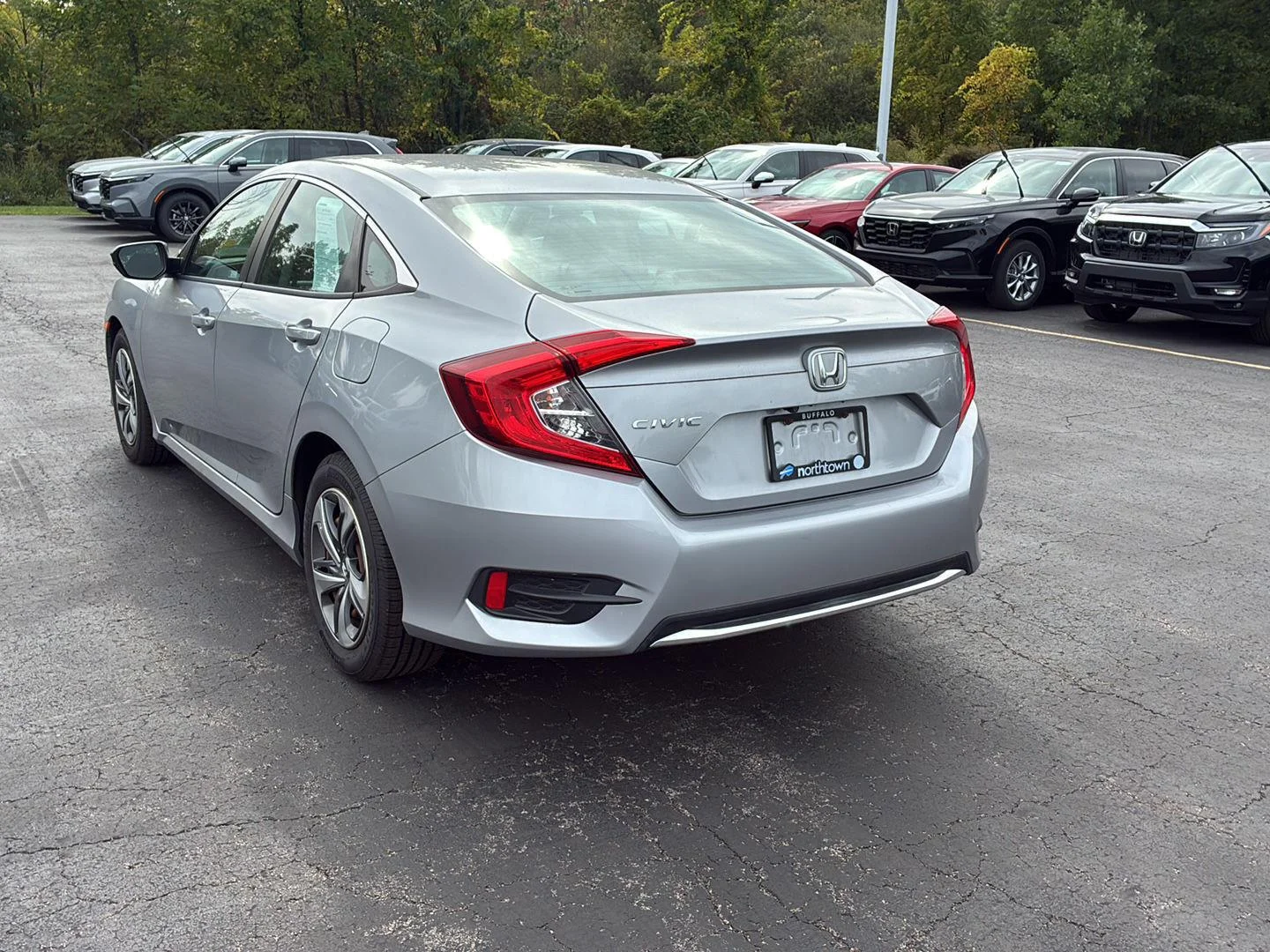 Used 2019 Lunar Silver Metallic Honda LX image 22