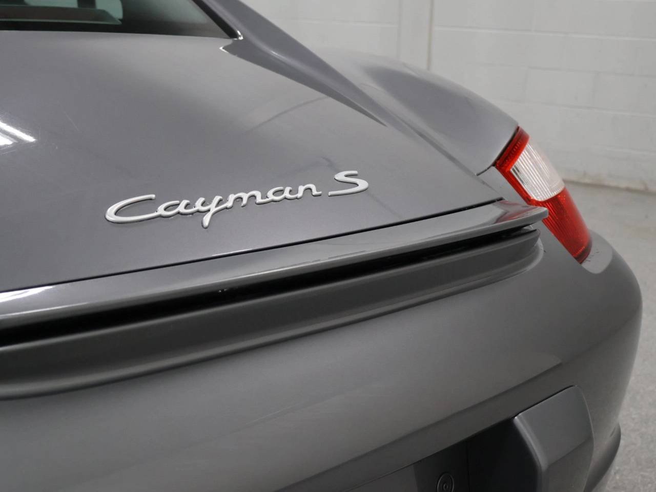 Used 2006 Seal Grey Metallic Porsche S image 8