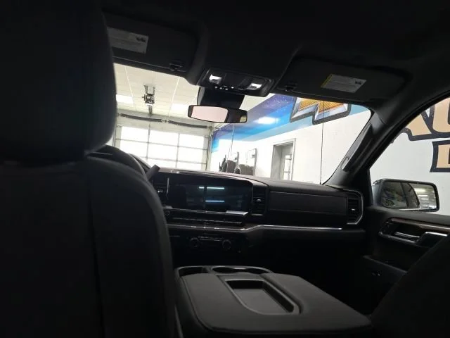 2024 Chevrolet Silverado 1500 RST - Photo 13