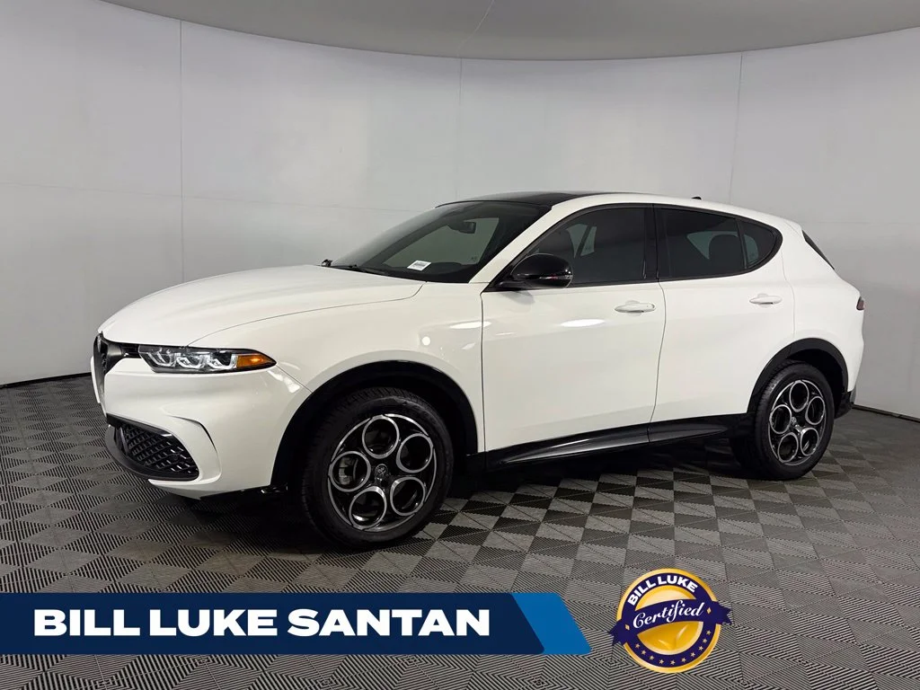 Certified Used 2025 White Alfa Romeo Base image 1