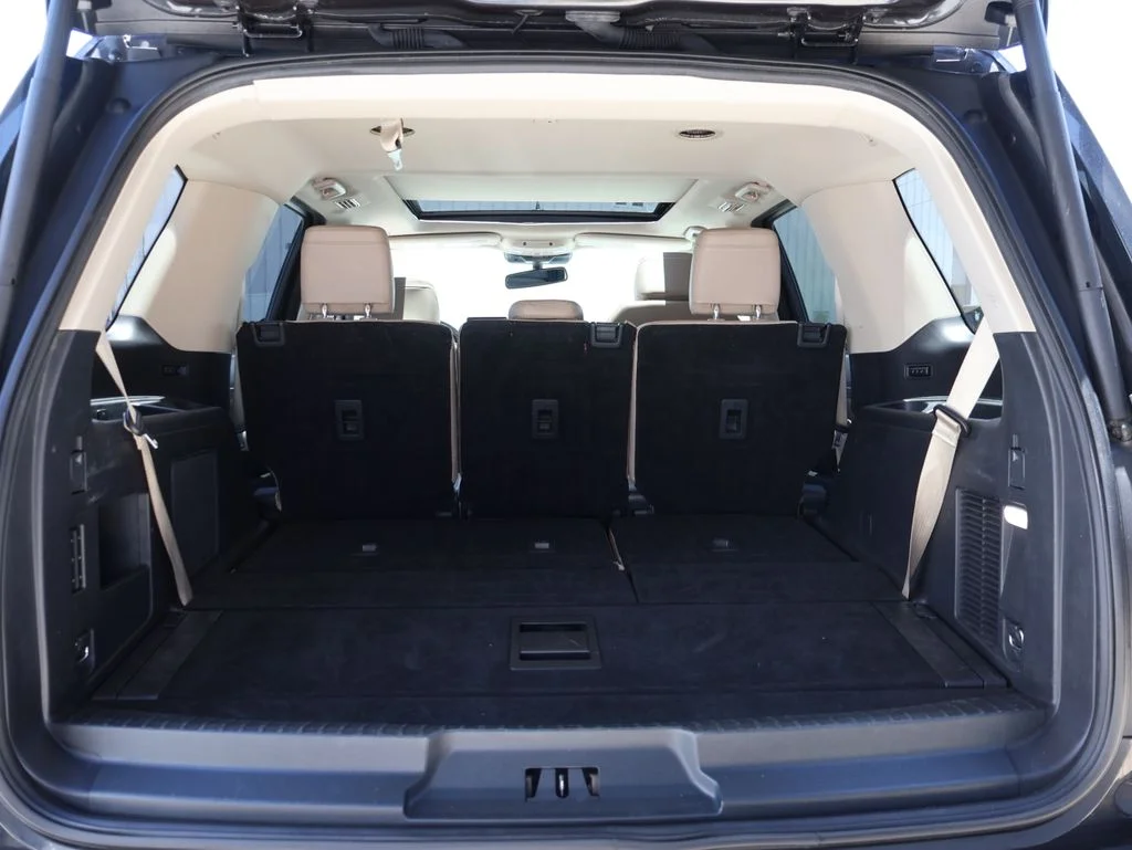Used 2024 Gray Ford Limited image 15