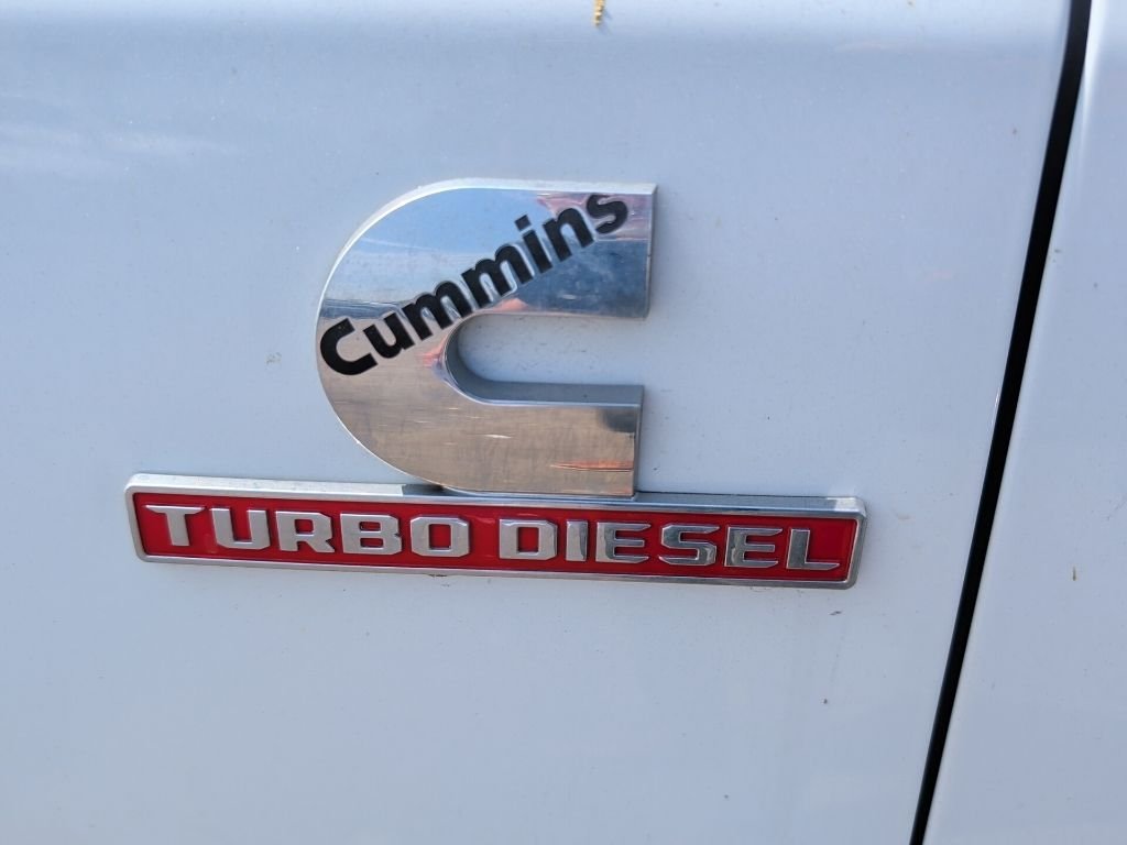 Used 2024 White Ram Laramie image 5