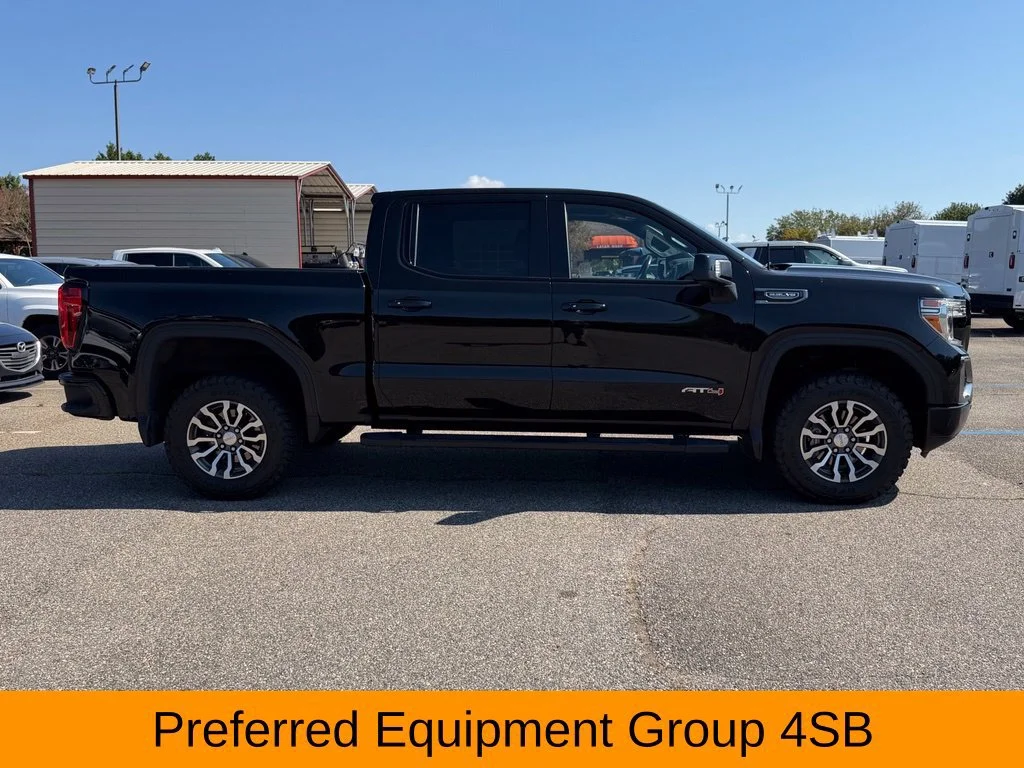 Used 2020 ONYX BLACK GMC AT4 image 10