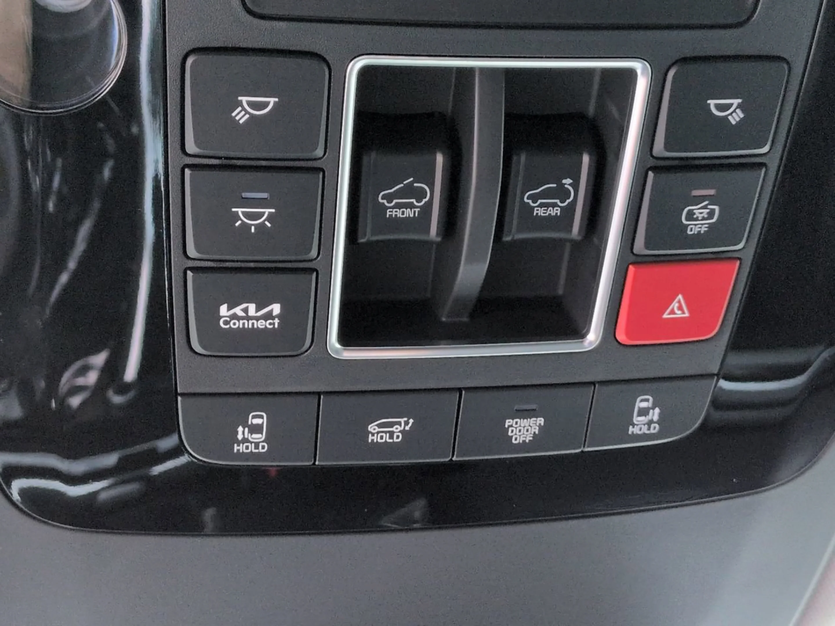 New 2026 Ceramic Silver Kia SX Prestige image 18