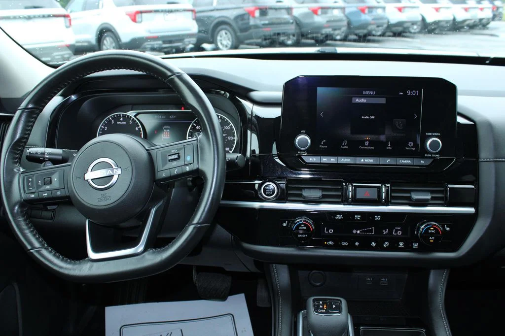 Used 2024 Super Black Nissan SV image 20