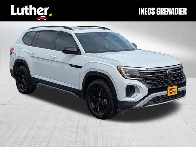 2024 Volkswagen Atlas 2.0T Peak Edition SE w/Technology