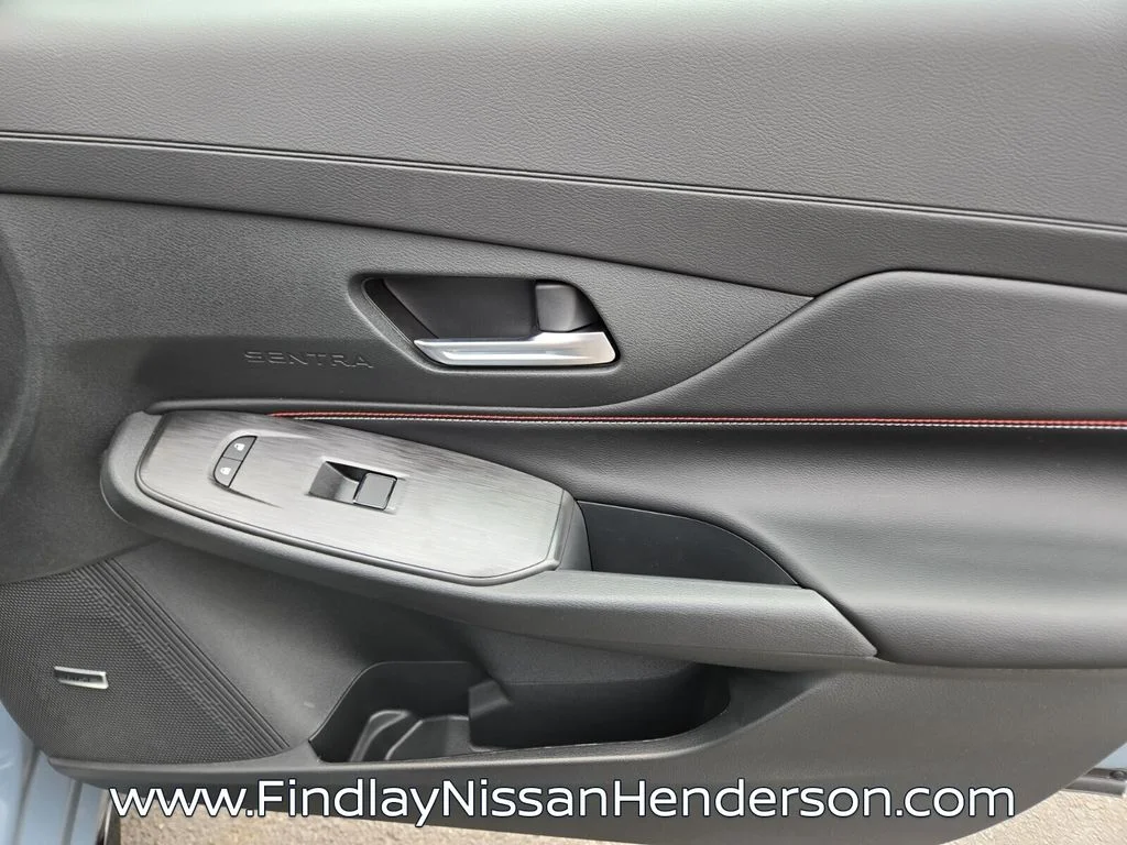 New 2026 Atlantic Gray Metallic Nissan SR image 18
