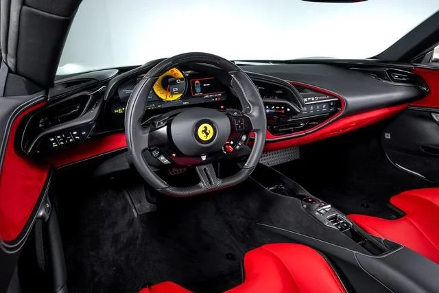 Used 2023 Bianco Avus Ferrari  image 5