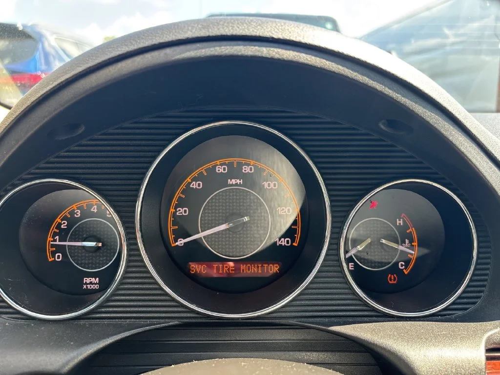 Used 2009 Black Saturn XR image 17