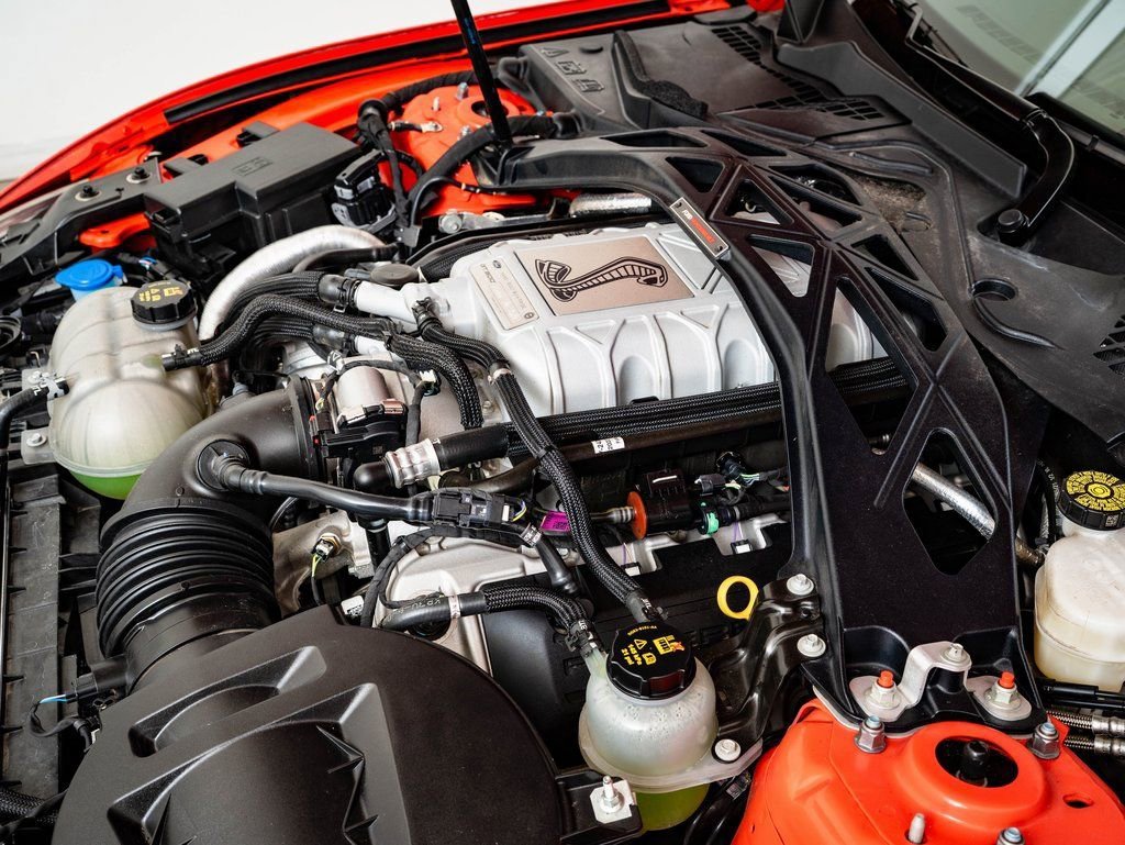 Used 2022 Orange Ford Shelby GT500 image 34