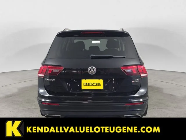 Used 2018  Volkswagen 2.0T S image 4